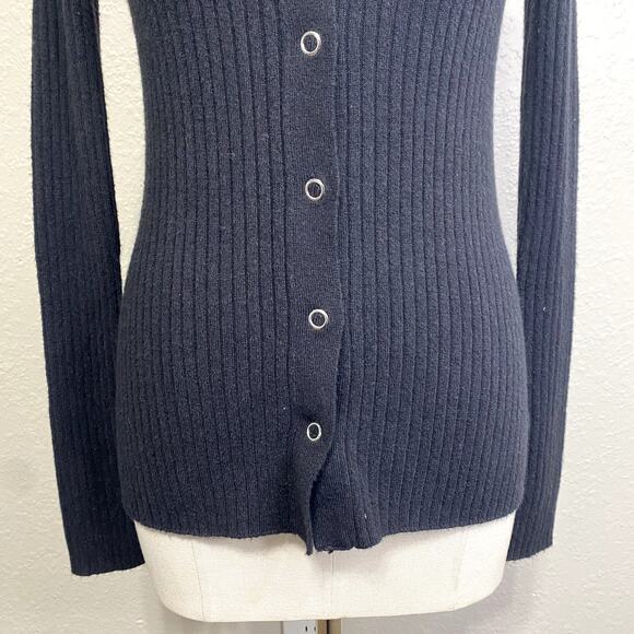 Y2K Collared Knit Button Down Sweater Grunge Gothic Bella Swan Stretch Preppy - Picture 5 of 10